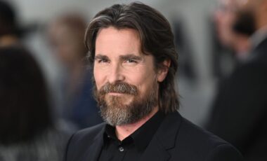 Christian Bale si trasforma nel mostro di Frankenstein in un'impresa cinematografica rivoluzionaria