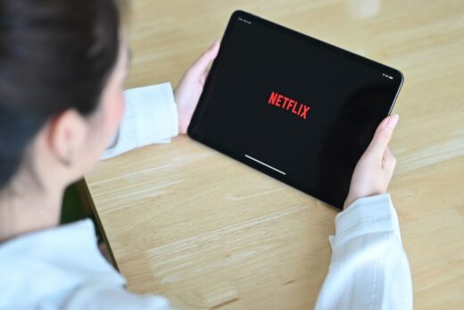 Netflix smette di rivelare i suoi dati sugli abbonati : nasconde qualcosa o è solo una mossa strategica?